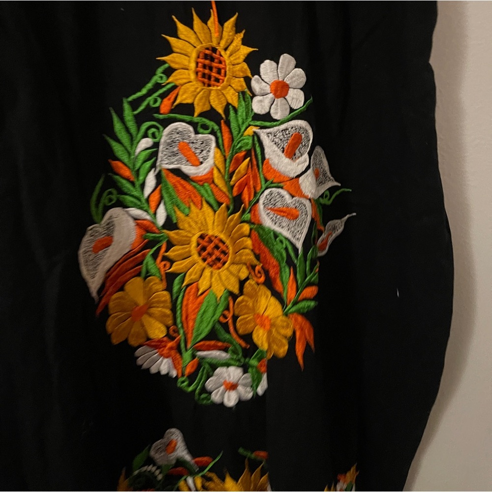 Black Sunflower Embroidered Dress, XL - Picture 2 of 7